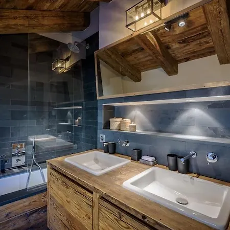 Splendides Granges Proches Des Stations De Skis * Орсьер